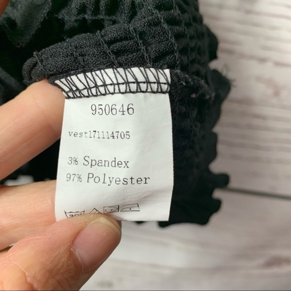 Shein Tied Shoulder Shirred Crop Top - Picture 5 of 6